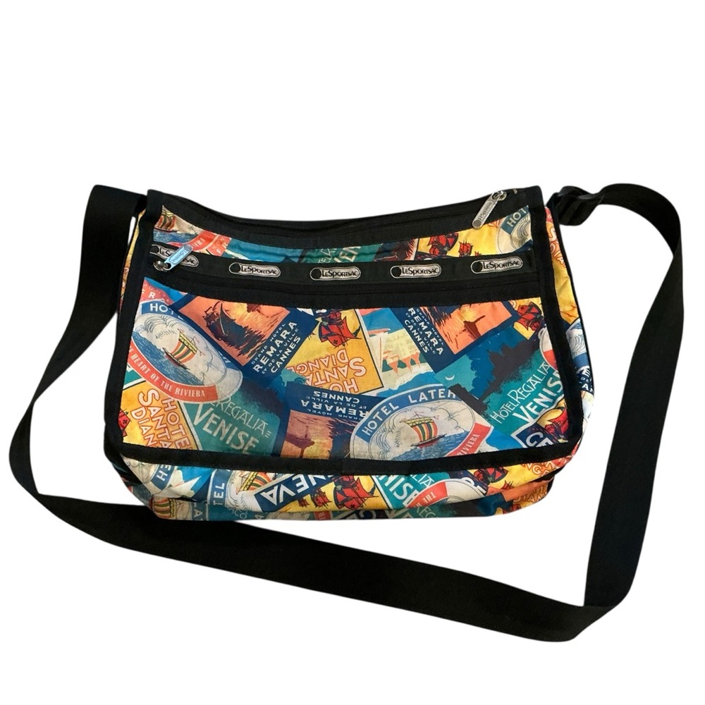 Vintage LeSportsac yacht pattern multicolored shoulder bag